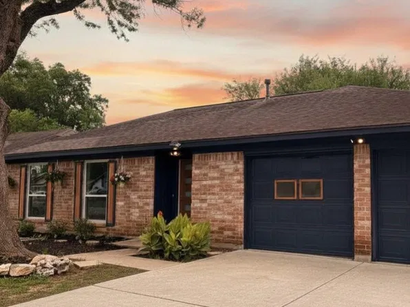 13123 Foxburo Dr, Houston, TX 77065