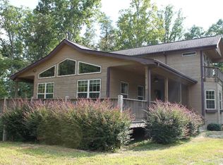 2503 Brookhaven Dr, Young Harris, GA 30582