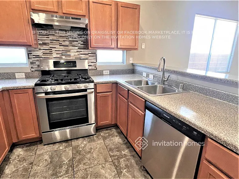 708 Emerald Idol Pl — Photo 6
