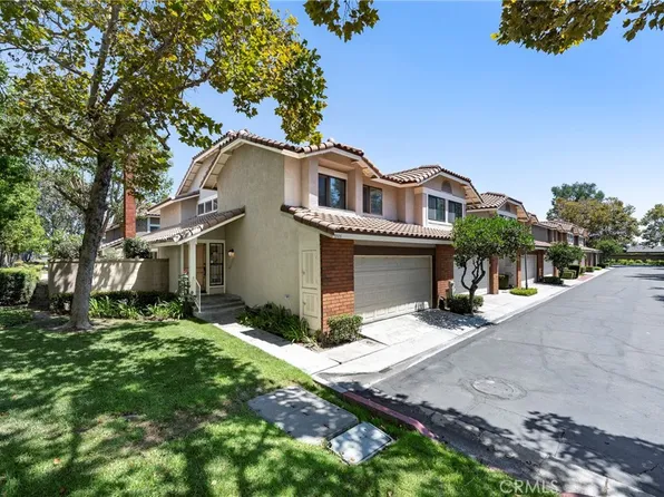 11515 Hyde Park Ct, Cerritos, CA 90703