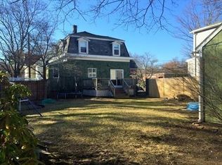 5 Cottage St, Ipswich, MA 01938