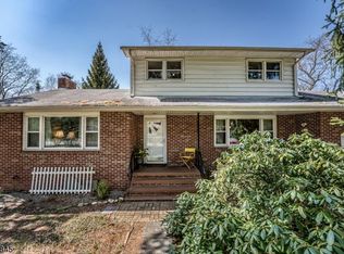 225 Sunnymeade Rd, Hillsborough, NJ 08844