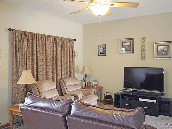 4th image of 2401 Mitchell Dr