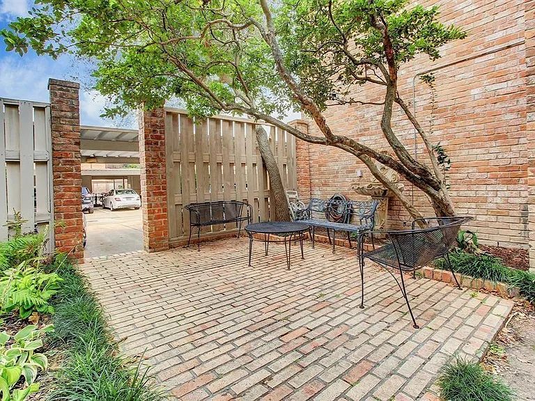 2400 N Braeswood Blvd #120 — Photo 13