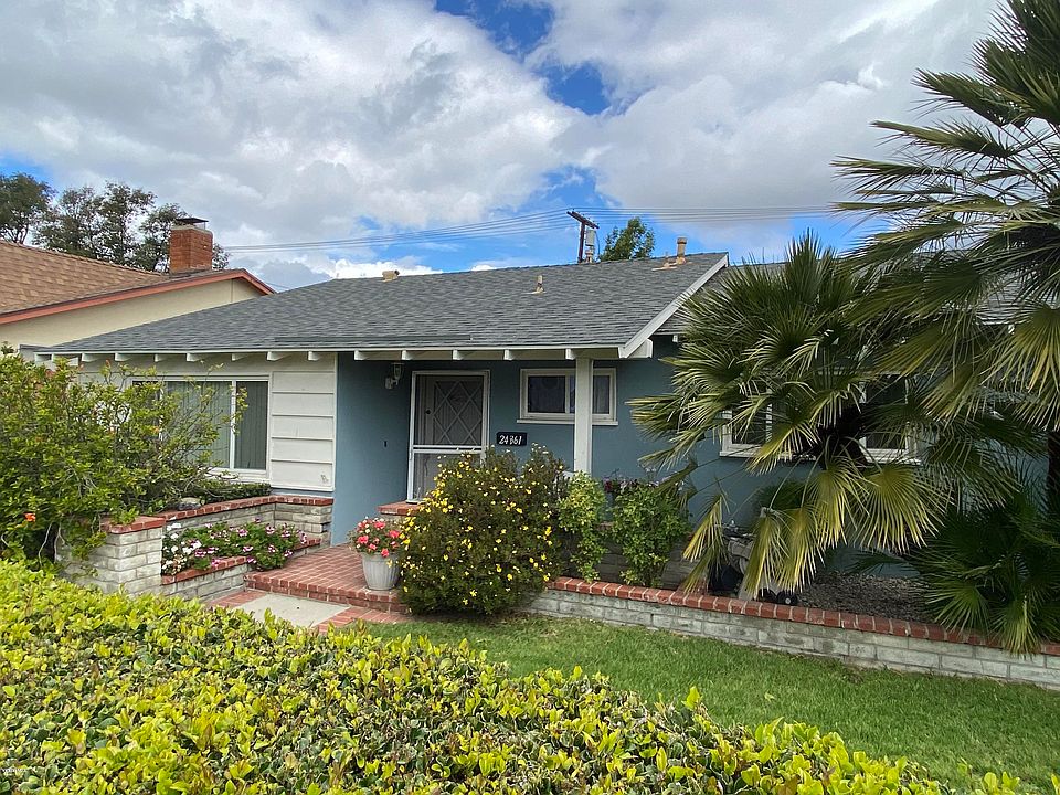 1st image of 24361 Vanowen St