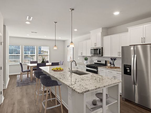 Imagine Cooking and Entertaining Here!