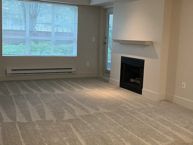 15915 84th Ave #107 — Photo 3