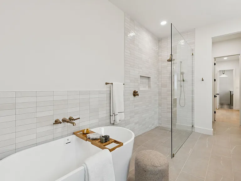 2026 Euclid Ave — Photo 13