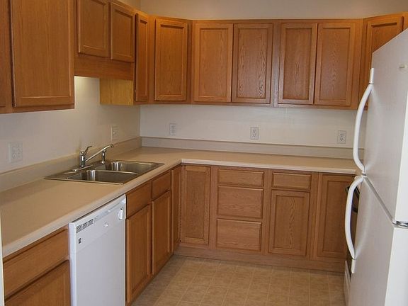 3rd image of 1401-1403 Seidel Pkwy #1405