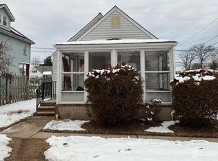 500 2nd St, Dunellen, NJ 08812