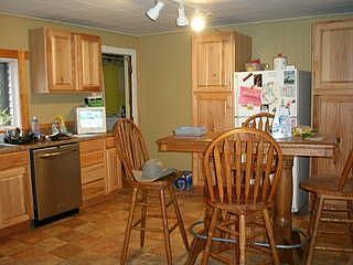 2nd image of 1845-B Davidson Ave