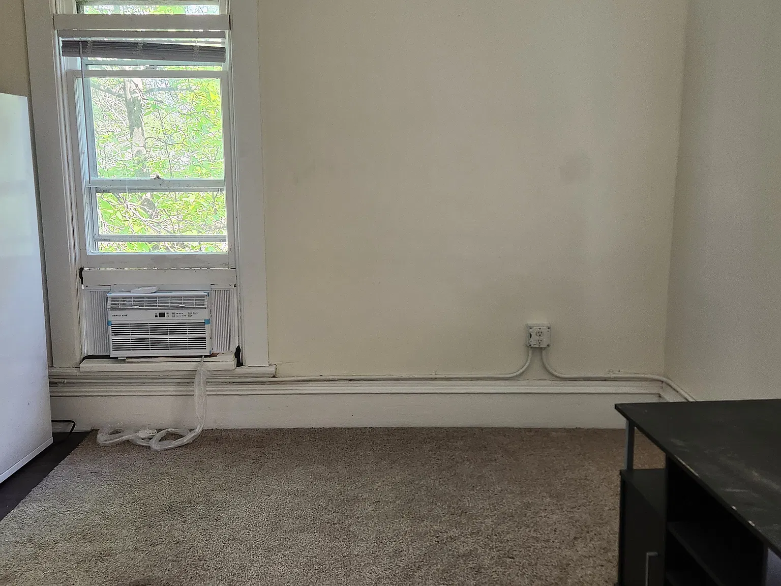 Studio, 300 sqft, $675 — Photo 2