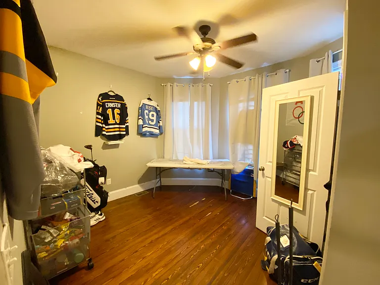 178 Hillside St #1R — Photo 6