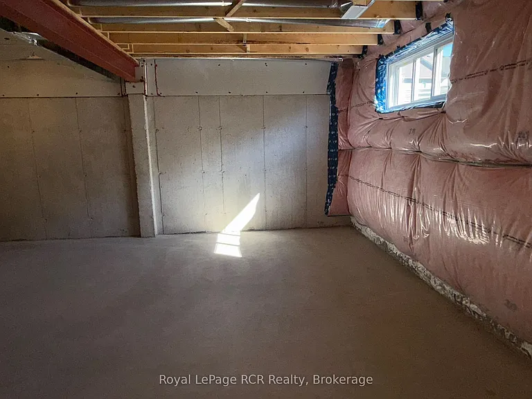 133 McCausland Dr — Photo 27