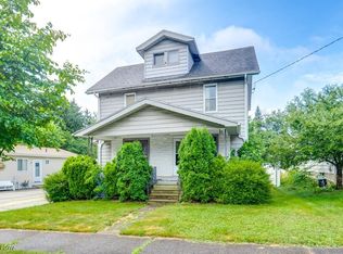 516 Floyd St, Akron, OH 44310