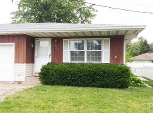 8631 N Picture Ridge Rd, Peoria, IL 61615