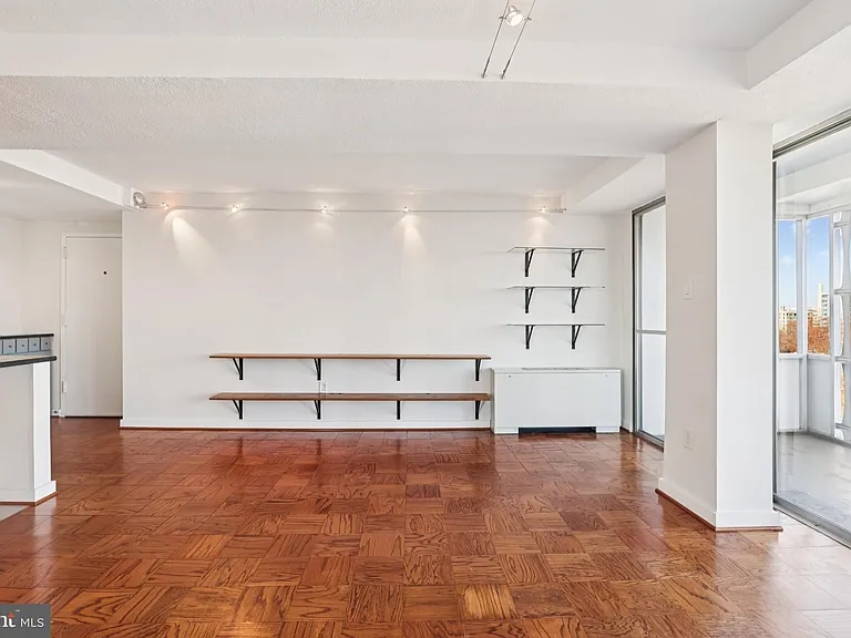 1301 Delaware Ave SW #N807 — Photo 16