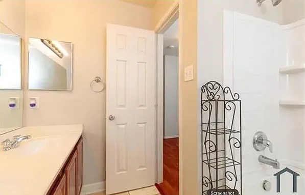 7624 Scarlet View Trl — Photo 8