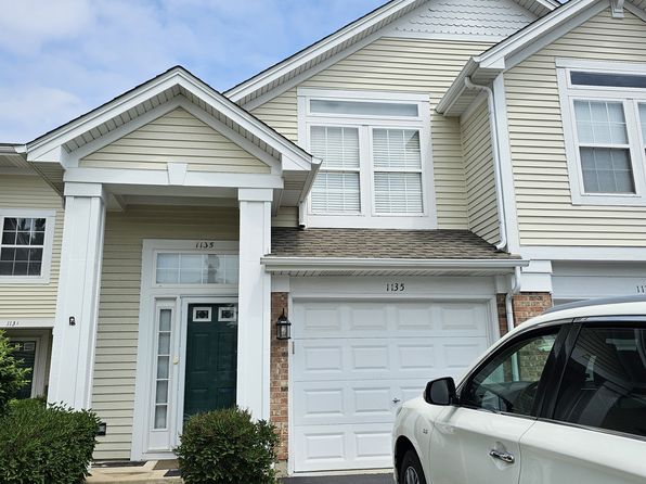 1135 Hawthorne Ln