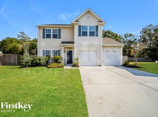 105 Breeders Ct, Moncks Corner, SC 29461