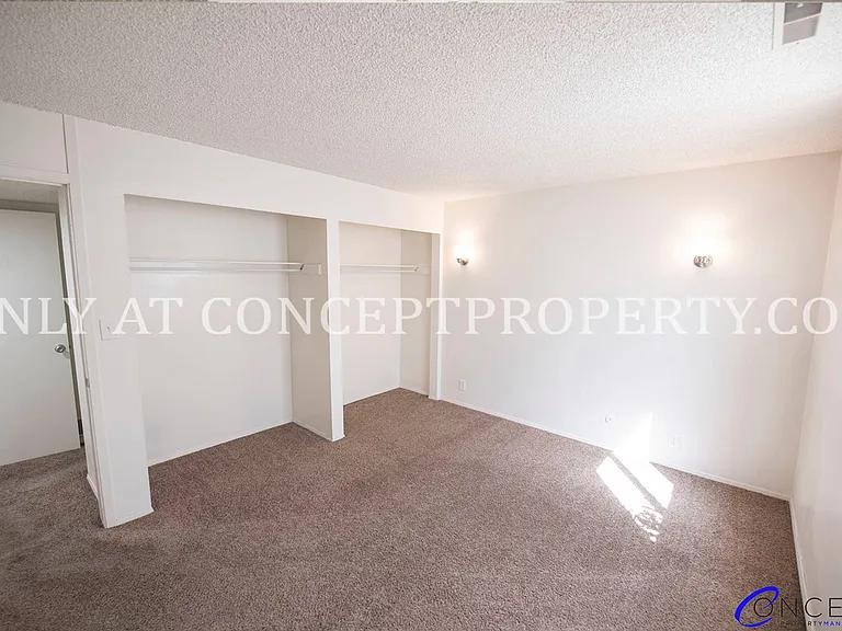 Foothill Terrace — Photo 152