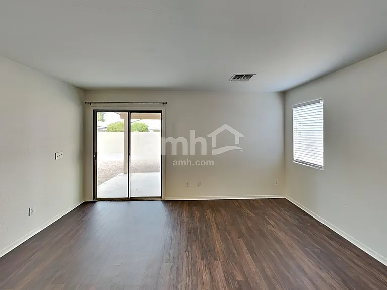 44744 W Paitilla Ln — Photo 8