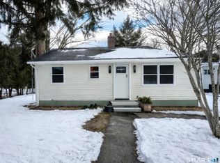 12 Frances Street, Montville, CT 06382