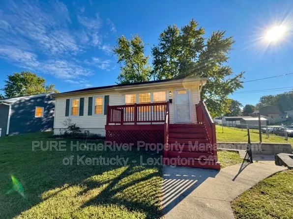 667 Valley Dr, Harrodsburg, KY 40330