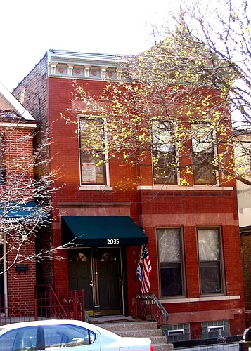 2035 W Homer St #1 Photo 1