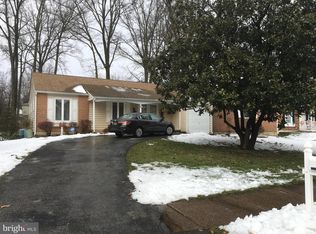 3317 Hermitage Rd, Wilmington, DE 19810