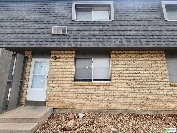 2nd image of 739 37th Ave APT 2