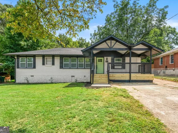 829 Northview Dr, Forest Park, GA 30297