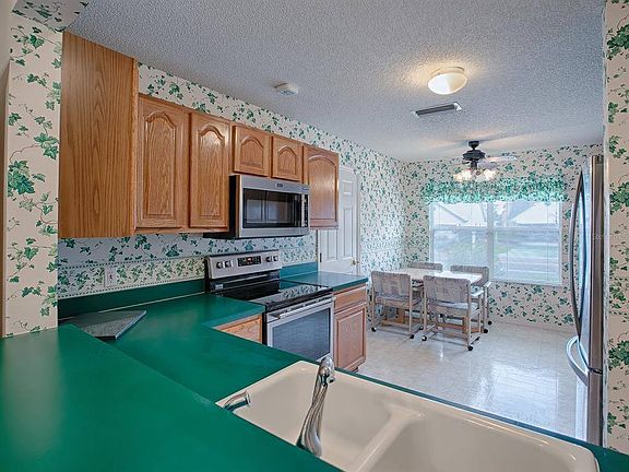 3rd image of 507 Chula Vista Ave