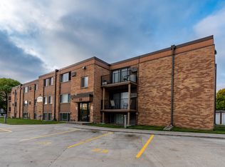 Hartford, Fargo, ND 58103