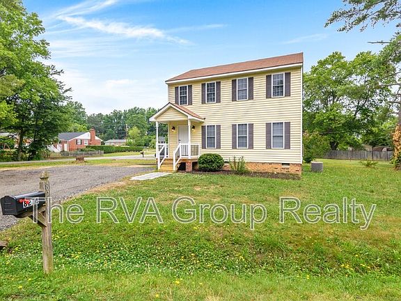 3rd image of 8216 Trout Ln