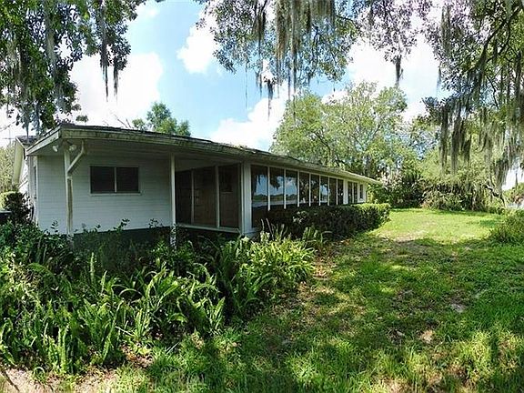 5th image of 9302 Old Gibsonton Dr