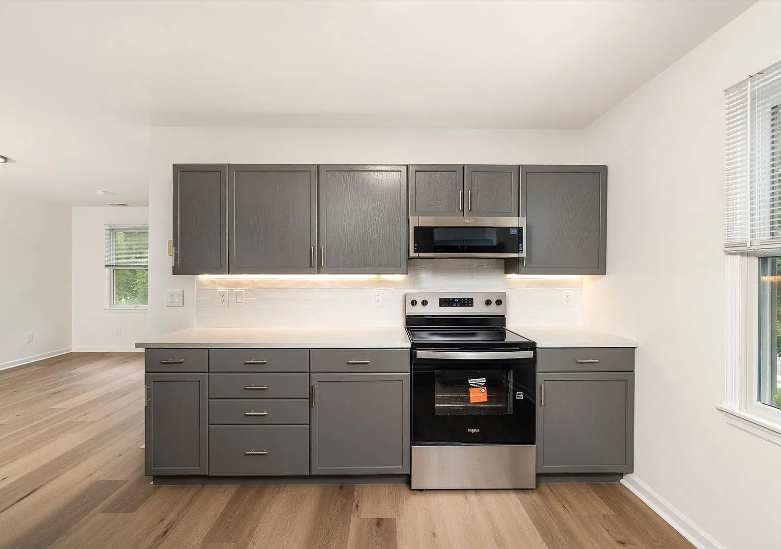 Welcome to this beautifully renovated 3-bedroom apartment in Pennington — Photo 1