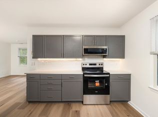 23 Brookside Ave SUITE 1, Pennington, NJ 08534