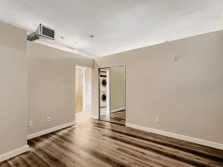 7700 E 29th Ave #310 — Photo 8