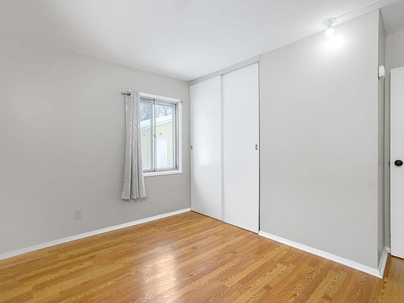 5th image of 15640 Arthur St