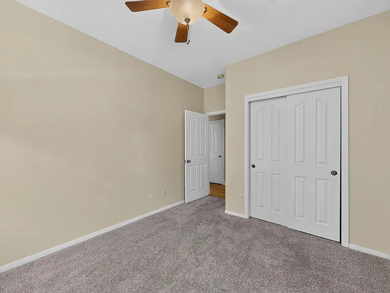 9715 Larnaca Rd NE — Photo 25