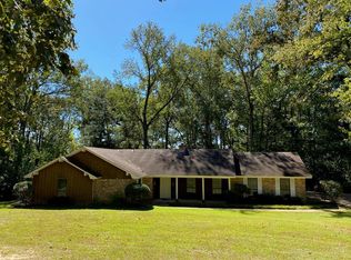 108 Henry Rd, Vicksburg, MS 39183