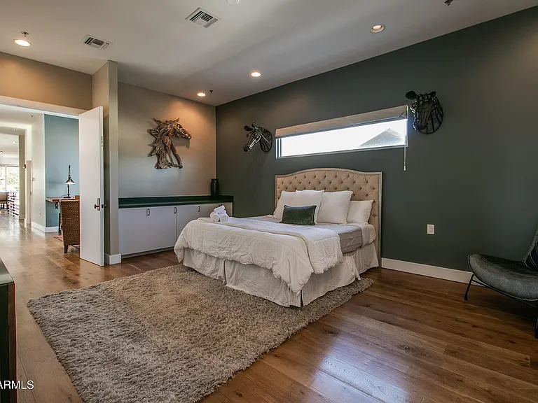 4201 N Marshall Way #2000 — Photo 29