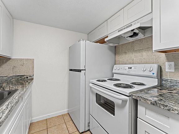 5th image of 6161 Reims Rd APT 107