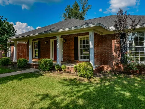 11113 Dexter Ave, Northport, AL 35475
