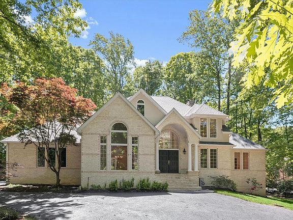 4th image of 11801 Wollingford Ct