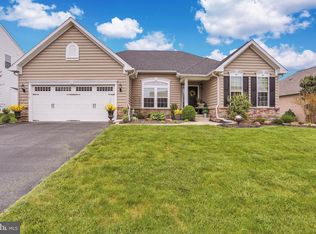 1612 W Thistle Dr, Wyomissing, PA 19610