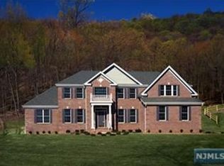 246 Fairview Ave, Verona, NJ 07044