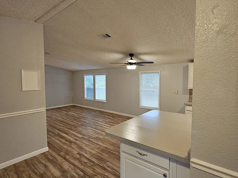 12934 Back Bay Ave — Photo 4