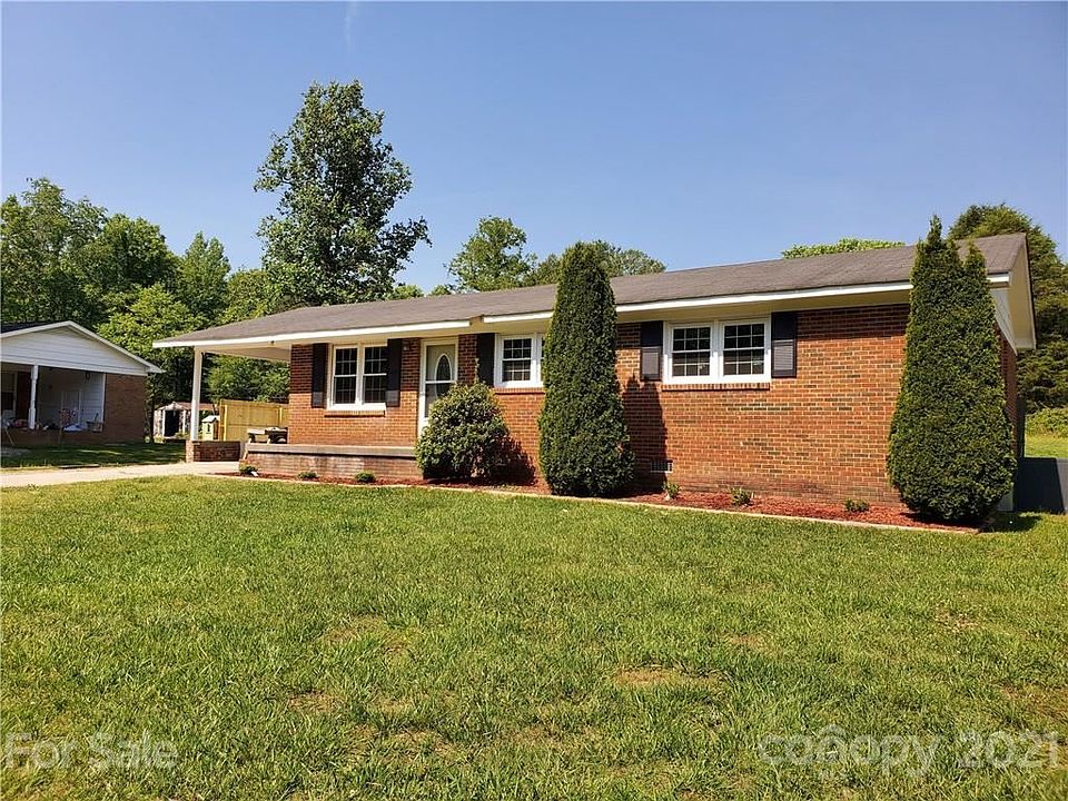 1st image of 1145 Pine Dr